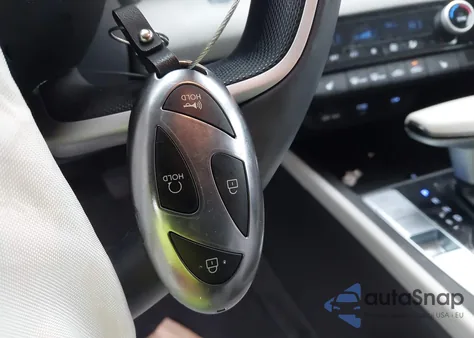 2025 Hyundai Elantra Limited из США, поврежденный, VIN KMHLP4DG7SU974363